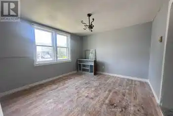 640 Front Street Unit# C, Quinte West, Ontario K8V4R7, 1 Bedroom Bedrooms, ,1 BathroomBathrooms,All Houses,For Rent,Front,X9513188