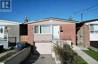 18 Magnolia Avenue Unit# Main Toronto (Kennedy Park) Ontario M1K3K1