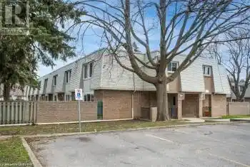 17 OLD PINE Trail Unit# 178, St. Catharines (444 - Carlton/Bunting), Ontario L2M6P9, 2 Bedrooms Bedrooms, ,1 BathroomBathrooms,All Houses,For Sale,OLD PINE,X10404525