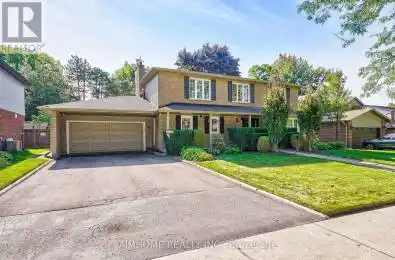 55 Sir Lancelot Drive Markham (Markham Village) Ontario L3P2J1