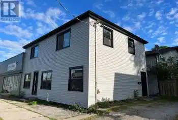 757 Lock Street Unit# Upper, Peterborough (Otonabee), Ontario K9J2Z3, 3 Bedrooms Bedrooms, ,1 BathroomBathrooms,All Houses,For Rent,Lock,X9514876