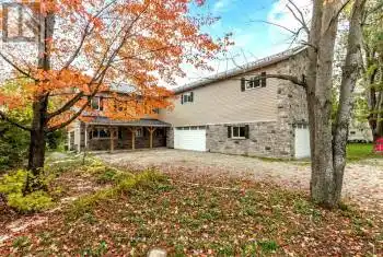 127 Maskinonge Road, Tay (Victoria Harbour), Ontario L0K2A0, 6 Bedrooms Bedrooms, ,4 BathroomsBathrooms,All Houses,For Sale,Maskinonge,S9727602