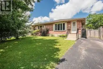 5 Bennett Place, St. Thomas, Ontario N5P4J7, 3 Bedrooms Bedrooms, ,2 BathroomsBathrooms,All Houses,For Sale,Bennett,X9767747