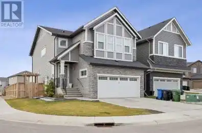 165 Nolanhurst Bay Calgary Alberta T3R1S5