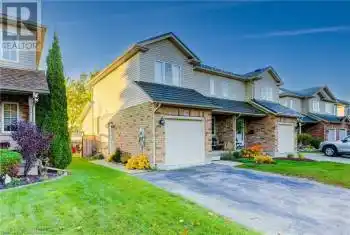 98 STIEFELMEYER Crescent, Baden, Ontario N3A4K6, 3 Bedrooms Bedrooms, ,2 BathroomsBathrooms,All Houses,For Sale,STIEFELMEYER,40670900