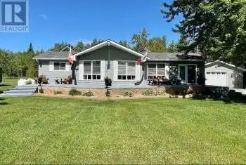 42 Cedar Bay Road, Kawartha Lakes, Ontario L0K1B0, 3 Bedrooms Bedrooms, ,2 BathroomsBathrooms,All Houses,For Sale,Cedar Bay,X9769203