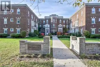 54 DUFFERIN Avenue Unit# 5, Brantford, Ontario N3T4P5, 2 Bedrooms Bedrooms, ,1 BathroomBathrooms,Condo,For Sale,DUFFERIN,40669733