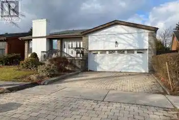 51 Chiefswood Square, Toronto (Steeles), Ontario M1W3A9, 4 Bedrooms Bedrooms, ,4 BathroomsBathrooms,All Houses,For Rent,Chiefswood,E9770257