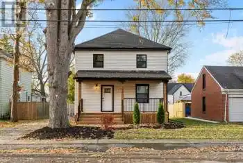 122 CROSS Street, Dunnville, Ontario N1A1N2, 3 Bedrooms Bedrooms, ,3 BathroomsBathrooms,All Houses,For Sale,CROSS,40671841