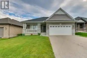 15 Fox Hollow Court, St. Thomas, Ontario N5R0J6, 3 Bedrooms Bedrooms, ,2 BathroomsBathrooms,All Houses,For Sale,Fox Hollow,X9860606