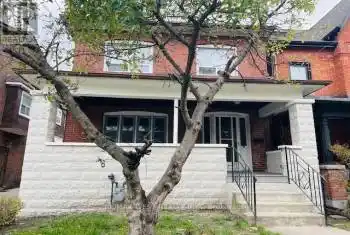 277 Gilmour Avenue Unit# Mn/Low, Toronto (Junction Area), Ontario M6P3B6, 3 Bedrooms Bedrooms, ,2 BathroomsBathrooms,All Houses,For Rent,Gilmour,W9898154