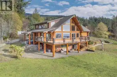 1041 FIRBURN Road Roberts Creek British Columbia V0N2W5