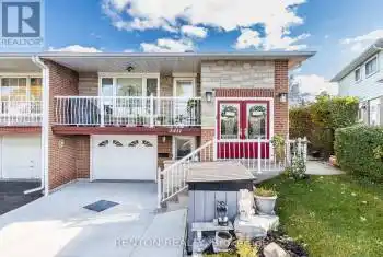 3411 Homark Drive, Mississauga (Applewood), Ontario L4Y2K6, 4 Bedrooms Bedrooms, ,2 BathroomsBathrooms,All Houses,For Sale,Homark,W10296991