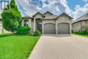 233 WEDGEWOOD Drive, Woodstock, Ontario N4T0J1, 5 Bedrooms Bedrooms, ,2 BathroomsBathrooms,All Houses,For Sale,WEDGEWOOD,40672425