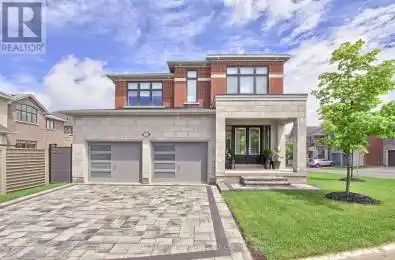 92 Maple Fields Circle Aurora (Aurora Estates) Ontario L4G0P5