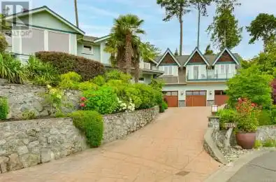 7014 Beach View Court Central Saanich British Columbia V8M2J7