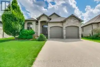 233 Wedgewood Drive, Woodstock, Ontario N4T0J1, 5 Bedrooms Bedrooms, ,3 BathroomsBathrooms,All Houses,For Sale,Wedgewood,X10403124