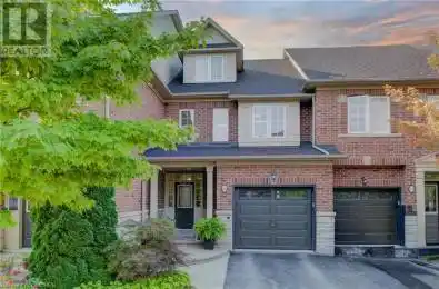 300 RAVINEVIEW Way Unit# 36 Oakville Ontario L6H7J1