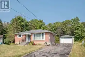 224 Nickerson Drive, Cobourg, Ontario K9A1A5, 3 Bedrooms Bedrooms, ,2 BathroomsBathrooms,Commercial,For Sale,Nickerson,X10404678