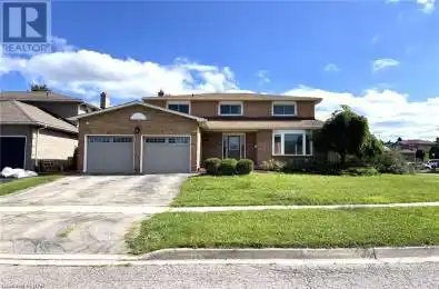 61 BARBICAN Trail St. Catharines Ontario L2T4A7