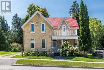 43 ELORA Street, South Bruce, Ontario N0G2J0, 5 Bedrooms Bedrooms, ,2 BathroomsBathrooms,All Houses,For Sale,ELORA,X10404145