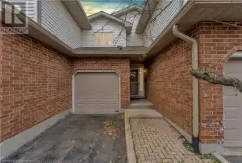 229 BAKER Street Unit# 11, Waterloo, Ontario N2T2R4, 3 Bedrooms Bedrooms, ,2 BathroomsBathrooms,All Houses,For Sale,BAKER,40668990