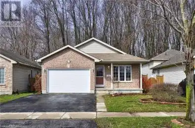 830 RAILTON Avenue London Ontario N5V4W5