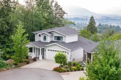 47045 SYLVAN Drive Unit# 11 Chilliwack British Columbia V2R0X6