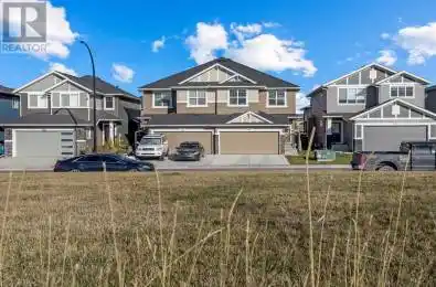 256 Willow Cochrane Alberta T4C2S6