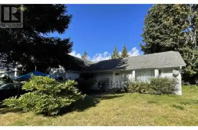 37971 MAGNOLIA Crescent Squamish British Columbia V8B0X8