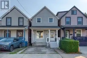 10 Roxborough Ave, Hamilton, Ontario L8L 1X8, 2 Bedrooms Bedrooms, 5 Rooms Rooms,1 BathroomBathrooms,All Houses,Sold,Roxborough,X10408290