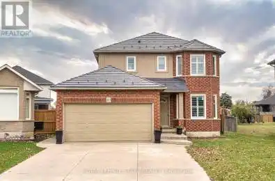 113 Dulgaren Street Hamilton (Eleanor) Ontario L8W3Y8