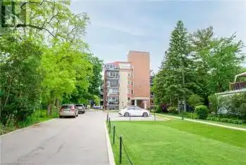 1377 LAKESHORE Road Unit# 108, Burlington, Ontario L7S1B1, 1 Bedroom Bedrooms, ,1 BathroomBathrooms,Condo,For Sale,LAKESHORE,40673732