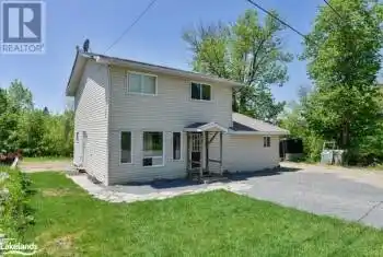 19 HENRY Street, Huntsville (Chaffey), Ontario P1H1V5, 4 Bedrooms Bedrooms, ,2 BathroomsBathrooms,All Houses,For Sale,HENRY,X10437294