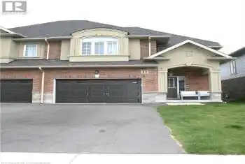 11 STARLING Drive, Hamilton, Ontario L9A2P5, 3 Bedrooms Bedrooms, ,3 BathroomsBathrooms,All Houses,For Rent,STARLING,40673373