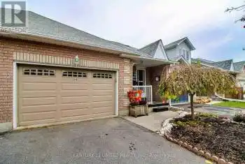 2440 Woodglade Boulevard, Peterborough (Monaghan), Ontario K9K2K9, 1 Bedroom Bedrooms, ,2 BathroomsBathrooms,All Houses,For Sale,Woodglade,X10409684