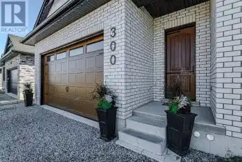 300 Orr Street, Stratford (22 - Stratford), Ontario N5A0J7, 5 Bedrooms Bedrooms, ,3 BathroomsBathrooms,All Houses,For Sale,Orr,X10411587