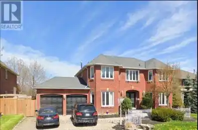 8 Ridelle Court Brampton (Heart Lake West) Ontario L6Z4M3