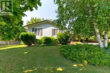 5339 Highway 9, Minto, Ontario N0G1M0, 3 Bedrooms Bedrooms, ,2 BathroomsBathrooms,All Houses,For Sale,Highway 9,X10412716