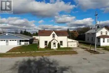 587 GOUGH Street, Lucknow, Ontario N0G2H0, 5 Bedrooms Bedrooms, ,2 BathroomsBathrooms,All Houses,For Sale,GOUGH,40675230