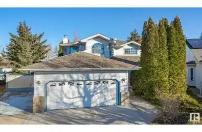 11328 10 AV NW Unit# 11328 Edmonton Alberta T6J6S9