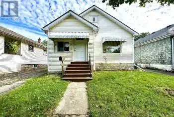 210 Lake Street, St. Catharines, Ontario L2R5Z1, 2 Bedrooms Bedrooms, ,1 BathroomBathrooms,All Houses,For Sale,Lake,X10414162