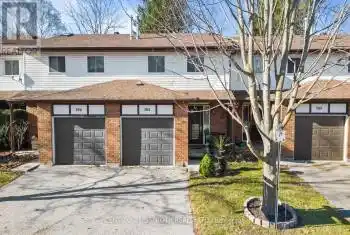 304 THOMAS St Unit# 4, Clearview, Ontario L0M 1S0, 3 Bedrooms Bedrooms, 10 Rooms Rooms,2 BathroomsBathrooms,All Houses,Sold,THOMAS,S10414442