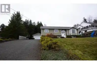 3682 JUNIPER Avenue Terrace British Columbia V8G5E7