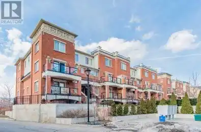 39 Hays Boulevard Unit# 11 Oakville (Uptown Core) Ontario L6H0J1