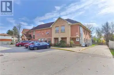 14 HENRY Street Brantford Ontario N3R1Z8