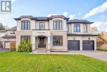 390 SANDHURST Drive, Oakville (1020 - WO West), Ontario L6L4L3, 6 Bedrooms Bedrooms, ,7 BathroomsBathrooms,All Houses,For Sale,SANDHURST,W10418330