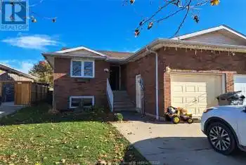 54 SUTTON Drive, Leamington, Ontario N8H5C8, 3 Bedrooms Bedrooms, ,3 BathroomsBathrooms,All Houses,For Sale,SUTTON,24024938