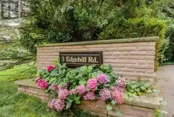 3 EDGEHILL Road, Toronto, Ontario M9A4N1, 6 Bedrooms Bedrooms, ,6 BathroomsBathrooms,All Houses,For Sale,EDGEHILL,40674694