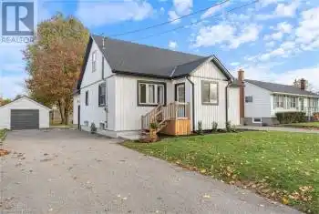 107 ELK Street, Aylmer, Ontario N5H1S7, 4 Bedrooms Bedrooms, ,2 BathroomsBathrooms,All Houses,For Sale,ELK,40670362